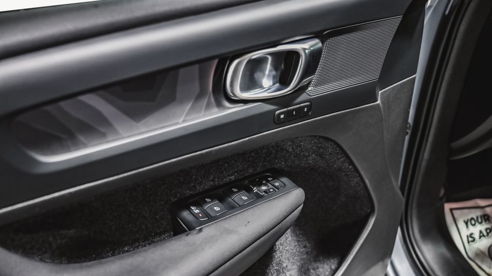 Volvo XC40 Plus 2023 d’occasion à vendre - 14