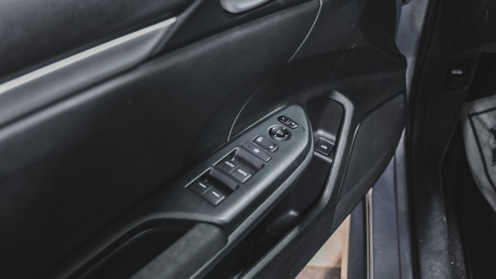 Honda Civic LX 2019 d&rsquo;occasion à vendre - 13