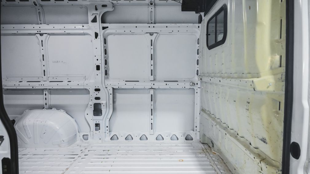 Dodge Ram Tradesman 2025 d&rsquo;occasion à vendre - 10