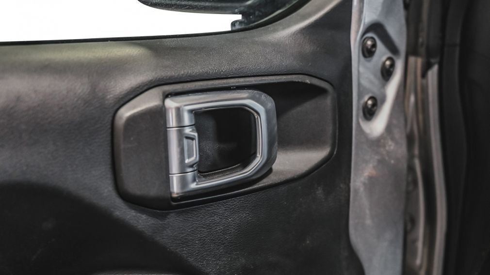 Jeep Wrangler Sport 2019 d&rsquo;occasion à vendre - 13