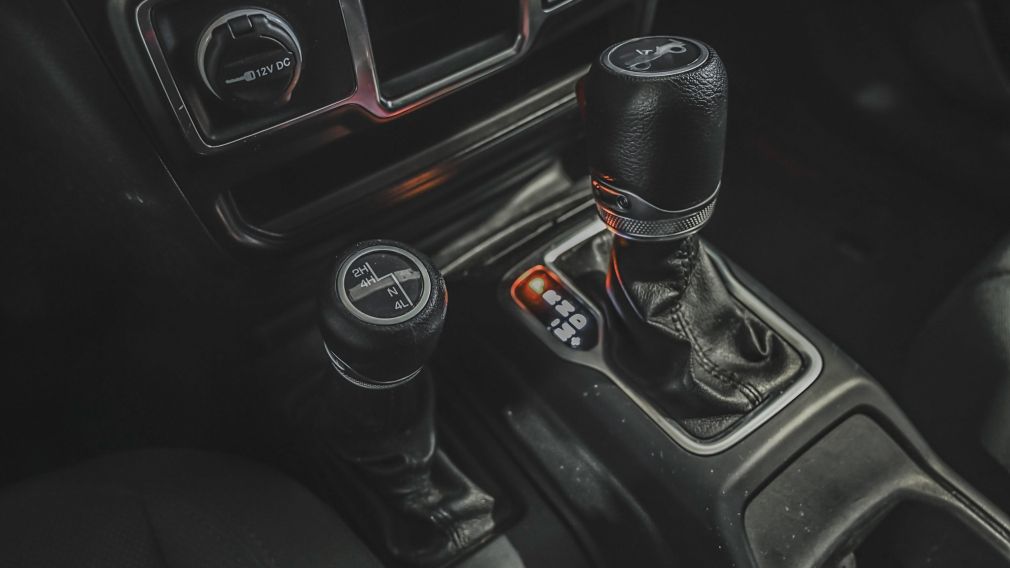Jeep Wrangler Sport 2019 d&rsquo;occasion à vendre - 22