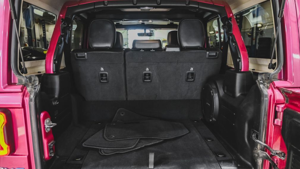 Jeep Wrangler Unlimited Sahara 2022 d&rsquo;occasion à vendre - 14