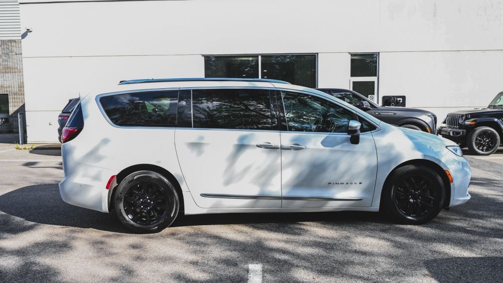 Chrysler Pacifica Pinnacle 2023 d&rsquo;occasion à vendre - 8