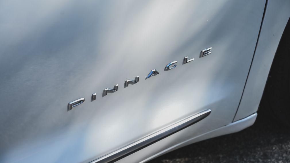 Chrysler Pacifica Pinnacle 2023 d&rsquo;occasion à vendre - 10