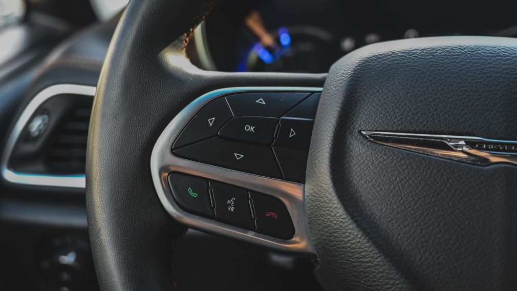 Chrysler Pacifica Pinnacle 2023 d&rsquo;occasion à vendre - 17