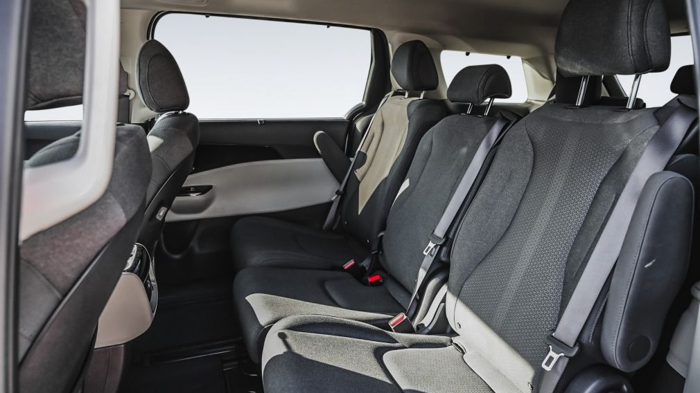 Kia Carnival LX 2024 à vendre à Trois-Rivières - 23