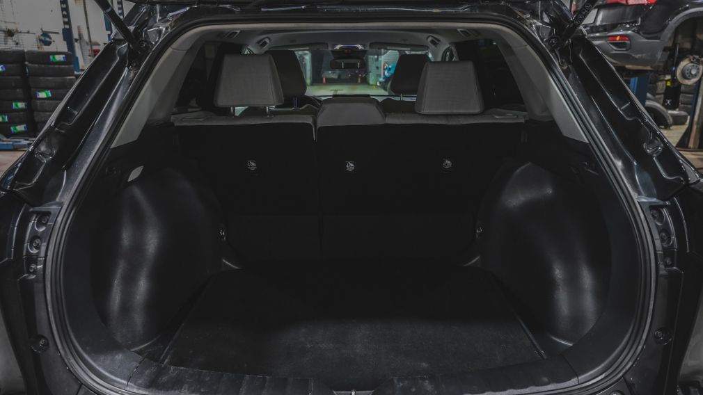 Toyota Corolla L 2023 d&rsquo;occasion à vendre - 11