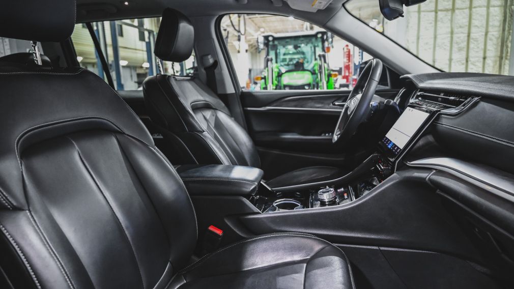 Jeep Grand Cherokee Limited 2023 d&rsquo;occasion à vendre - 32