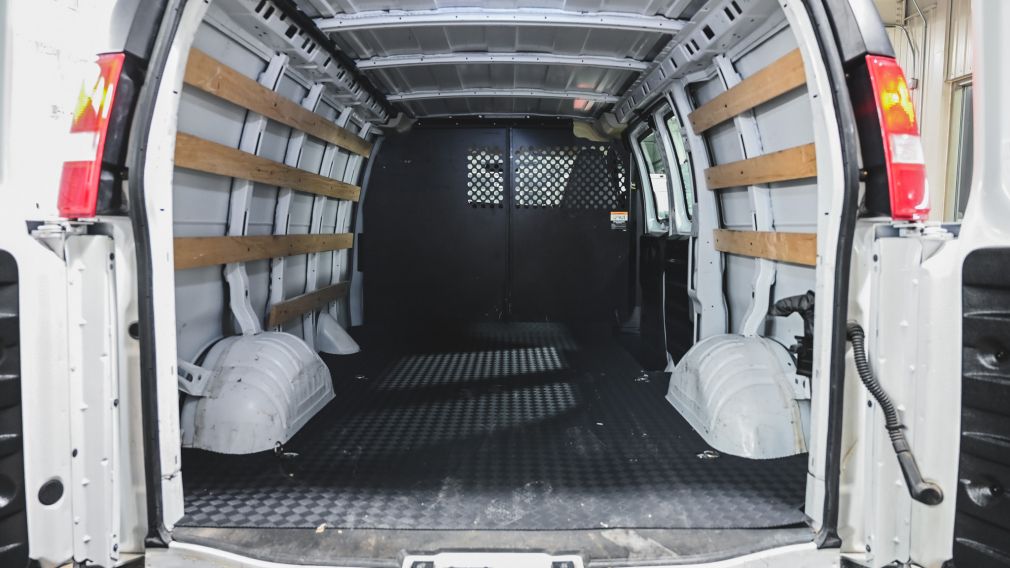 GMC Savana RWD 2500 135&Prime; 2023 d&rsquo;occasion à vendre - 11