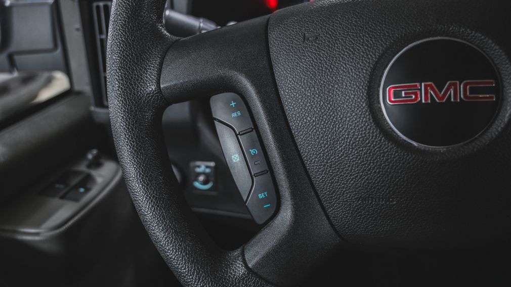 GMC Savana RWD 2500 135&Prime; 2023 d&rsquo;occasion à vendre - 15