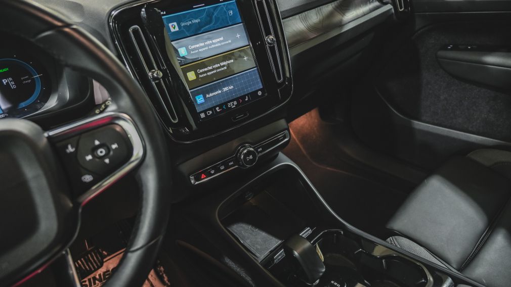 Volvo XC40 Core 2023 d&rsquo;occasion à vendre - 21