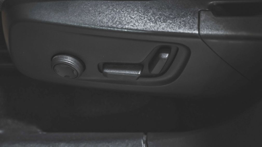 Volvo XC40 Core 2023 d&rsquo;occasion à vendre - 15