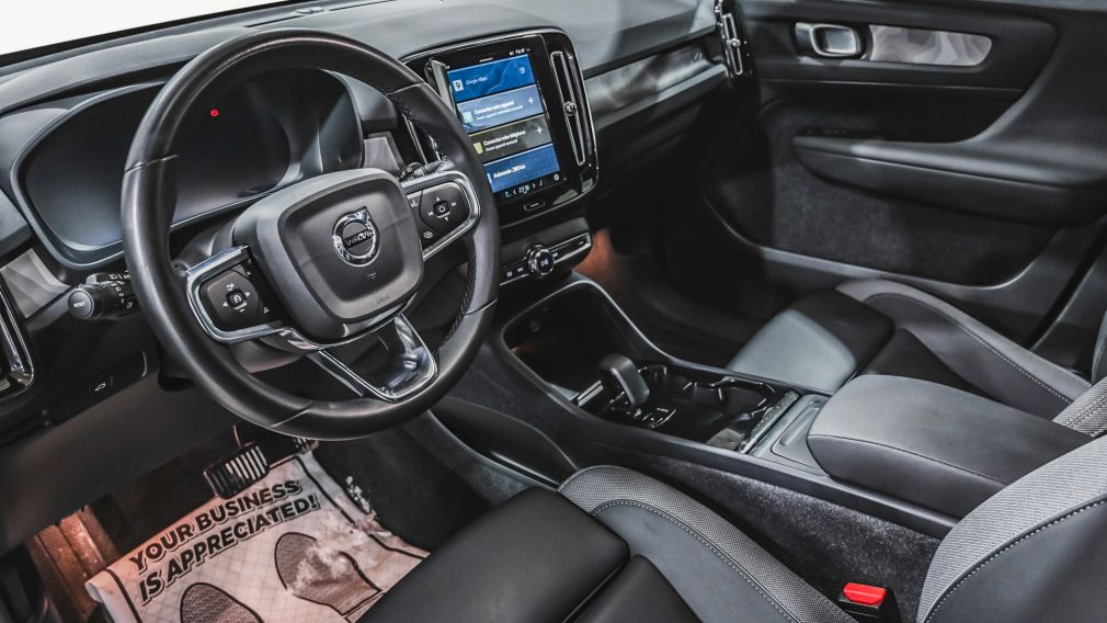 Volvo XC40 Core 2023 d&rsquo;occasion à vendre - 16