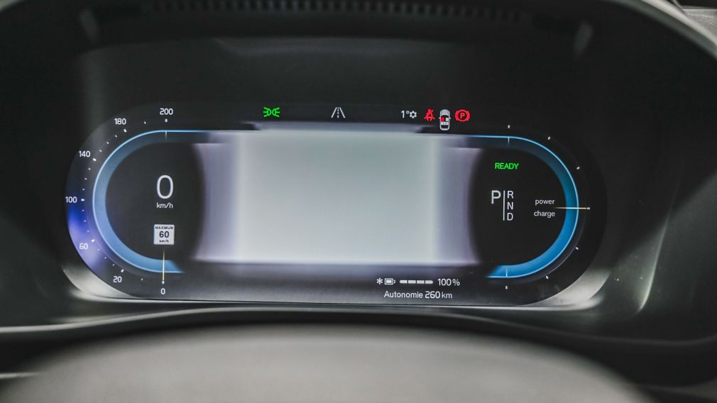 Volvo XC40 Core 2023 d&rsquo;occasion à vendre - 19