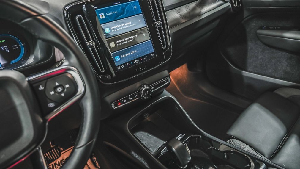 Volvo XC40 Core 2023 d&rsquo;occasion à vendre - 21