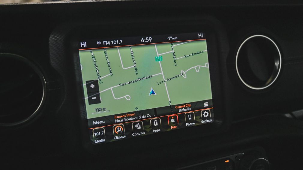 Jeep Wrangler Unlimited Sahara 2021 d&rsquo;occasion à vendre - 25