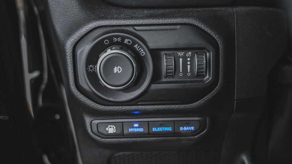 Jeep Wrangler Unlimited Sahara 2021 d&rsquo;occasion à vendre - 29