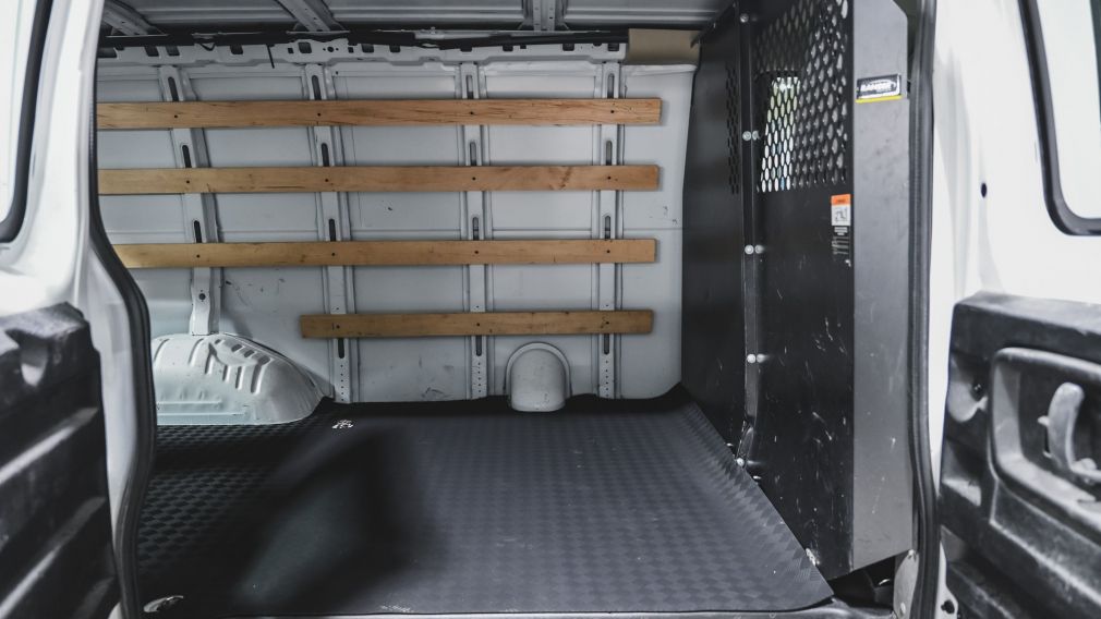GMC Savana RWD 2500 135″ 2023 d’occasion à vendre - 10