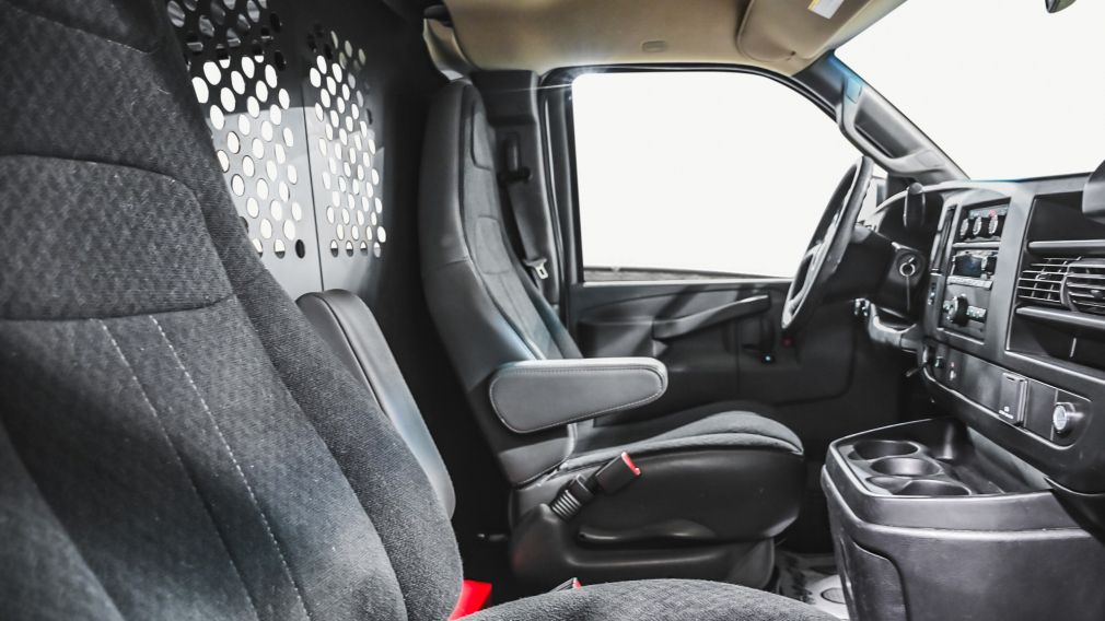 GMC Savana RWD 2500 135″ 2023 d’occasion à vendre - 22