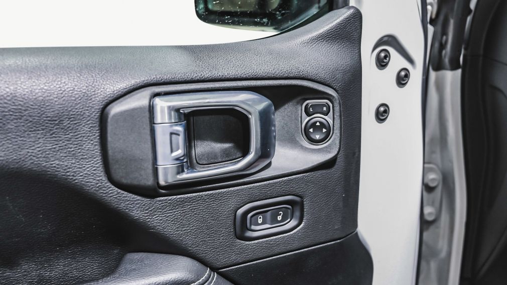 Jeep Wrangler Unlimited Sahara 2021 d&rsquo;occasion à vendre - 16