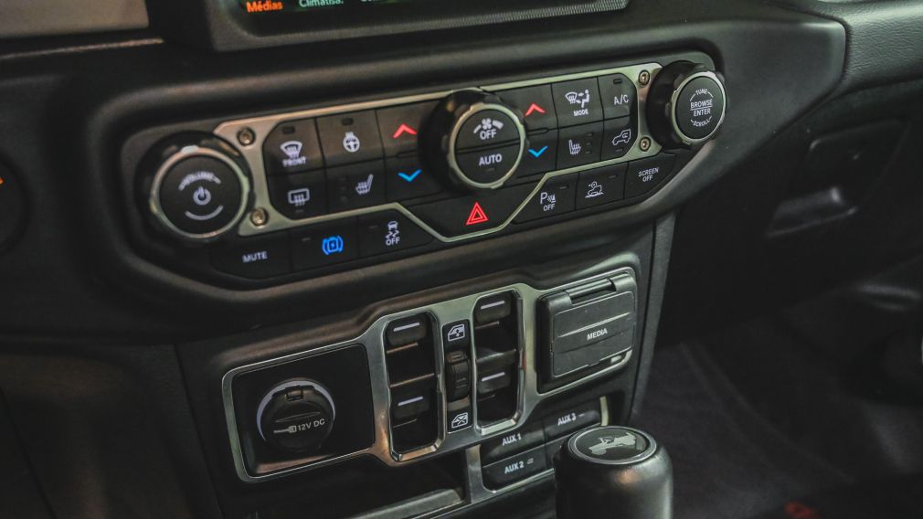 Jeep Wrangler High Altitude 2023 d&rsquo;occasion à vendre - 26