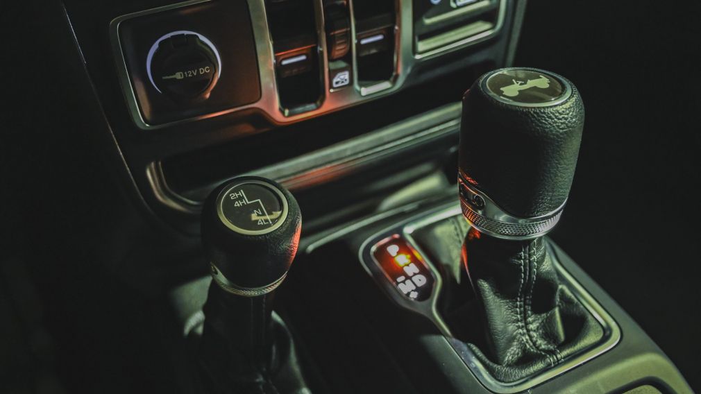 Jeep Wrangler Sahara 2024 d&rsquo;occasion à vendre - 24