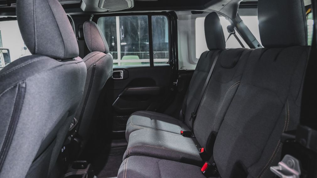 Jeep Wrangler Sahara 2024 d&rsquo;occasion à vendre - 26