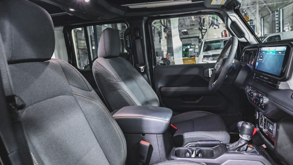 Jeep Wrangler Sahara 2024 d&rsquo;occasion à vendre - 28