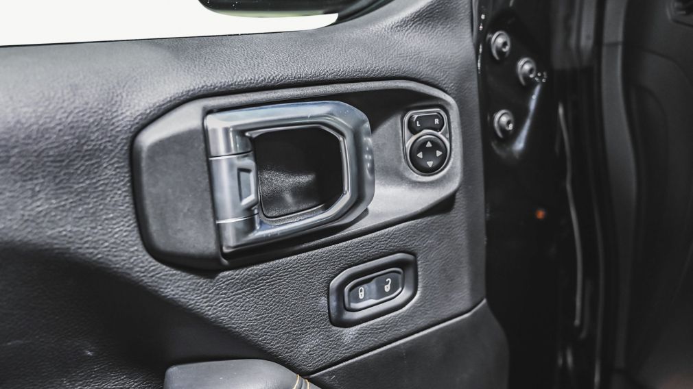 Jeep Wrangler Sahara 2024 d&rsquo;occasion à vendre - 14