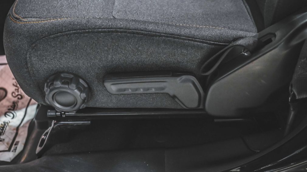 Jeep Wrangler Sahara 2024 d&rsquo;occasion à vendre - 15