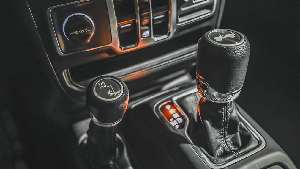 Jeep Wrangler Sahara 2024 d&rsquo;occasion à vendre - 24