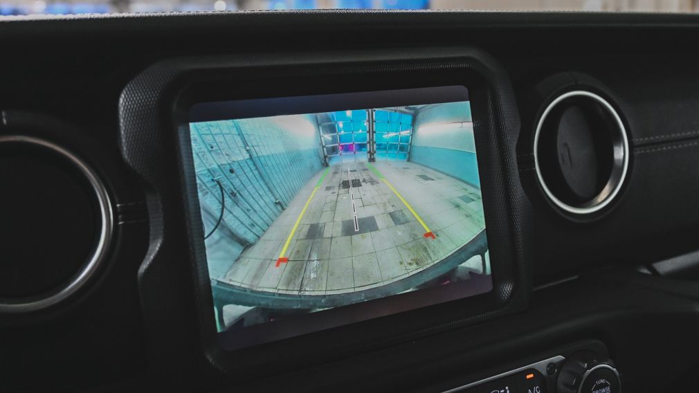 Jeep Wrangler Unlimited Sahara 2021 d&rsquo;occasion à vendre - 24