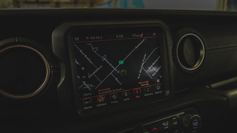 Jeep Wrangler Unlimited Sahara 2021 d&rsquo;occasion à vendre - 25