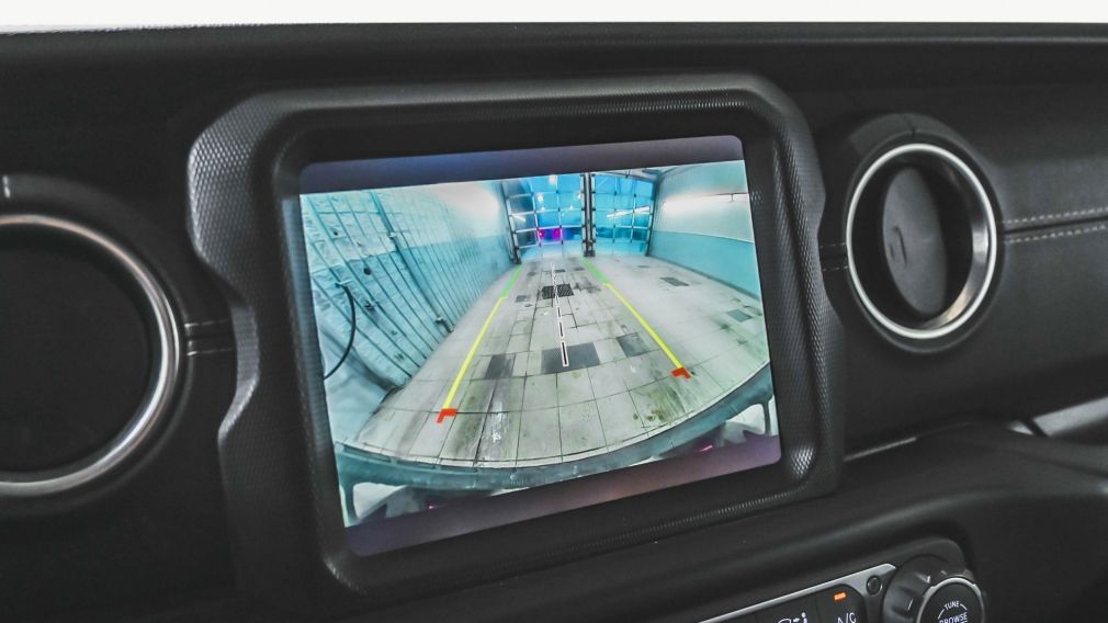 Jeep Wrangler Unlimited Sahara 2021 d&rsquo;occasion à vendre - 24