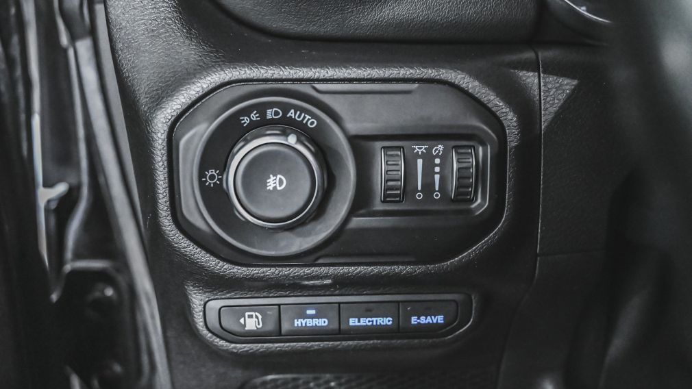 Jeep Wrangler Unlimited Sahara 2021 d&rsquo;occasion à vendre - 29