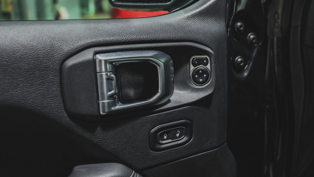 Jeep Wrangler Sahara 2023 d&rsquo;occasion à vendre - 17