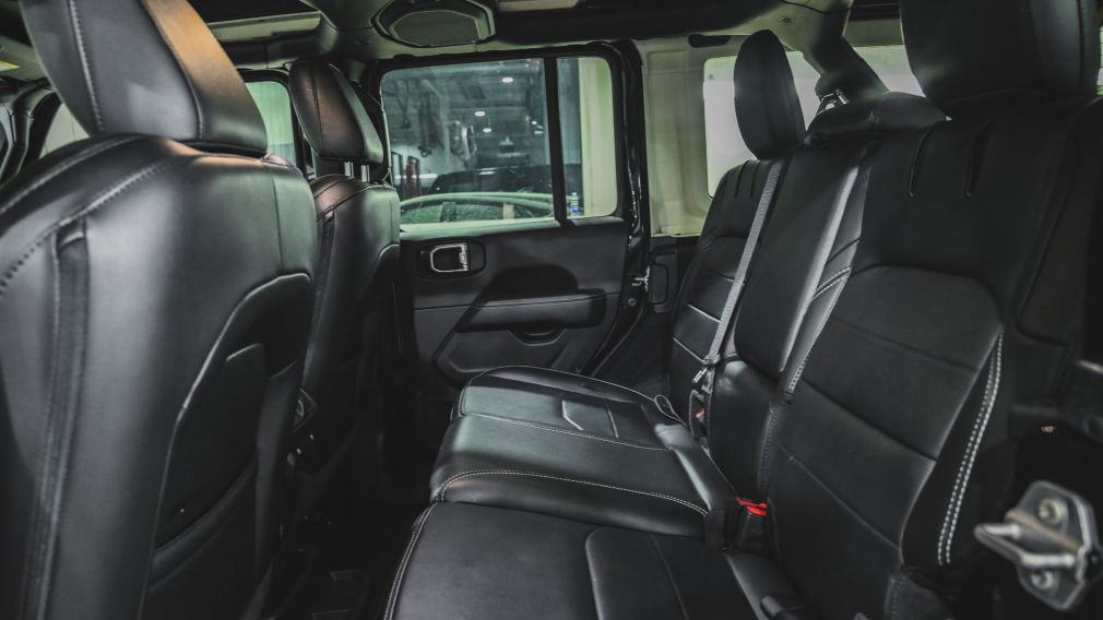 Jeep Wrangler Sahara 2023 d&rsquo;occasion à vendre - 30