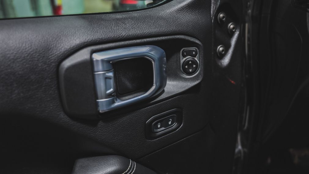 Jeep Wrangler Unlimited Sahara 2021 d&rsquo;occasion à vendre - 16