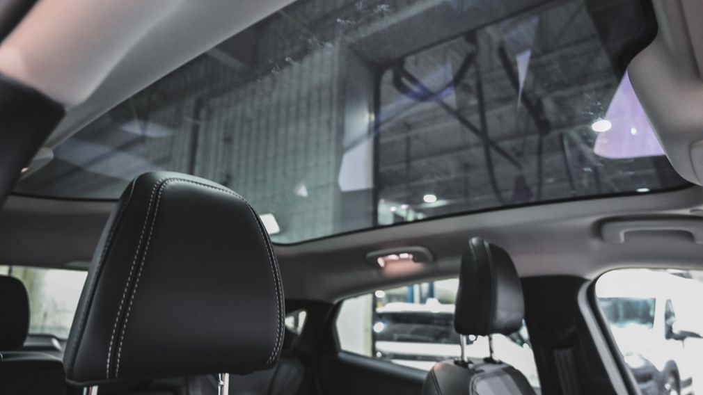 Ford Mustang Mach-E Premium 2023 d&rsquo;occasion à vendre - 29