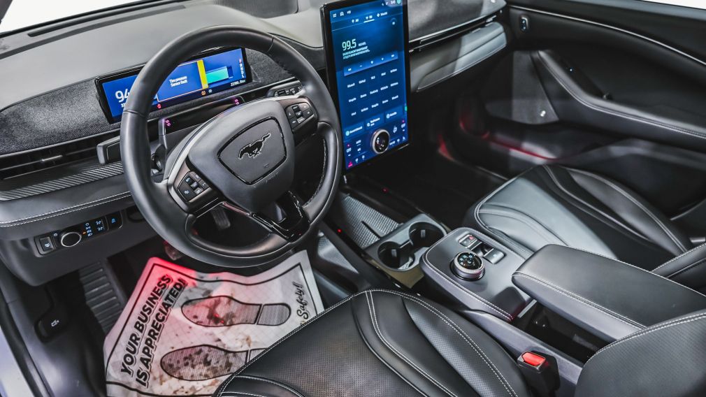 Ford Mustang Mach-E Premium 2023 d&rsquo;occasion à vendre - 17