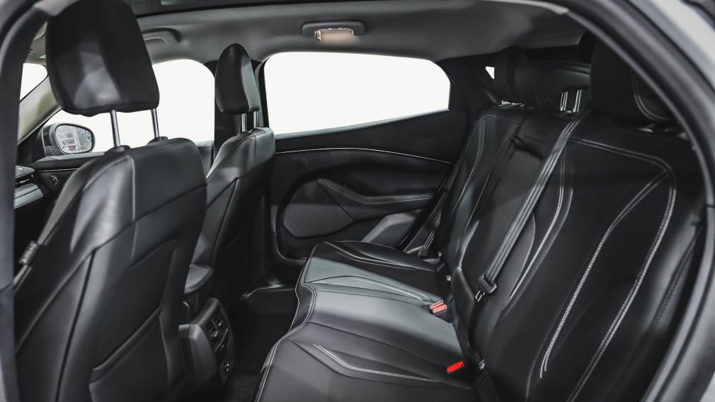 Ford Mustang Mach-E Premium 2023 d&rsquo;occasion à vendre - 26