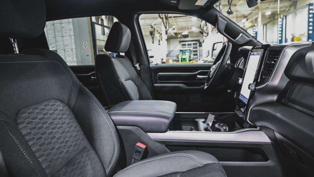 Dodge Ram Big Horn 2025 d&rsquo;occasion à vendre - 31