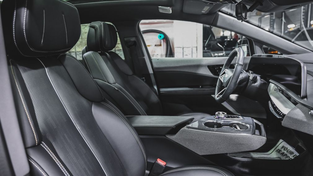 Cadillac OPTIQ Sport 2025 d’occasion à vendre - 29