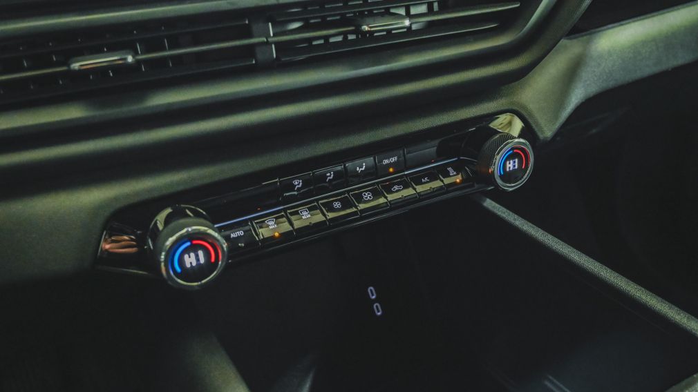 Chevrolet Silverado Work Truck 2024 d&rsquo;occasion à vendre - 24