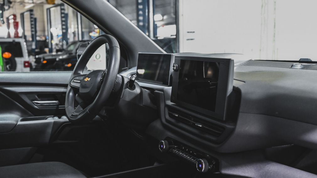 Chevrolet Silverado Work Truck 2024 d&rsquo;occasion à vendre - 27