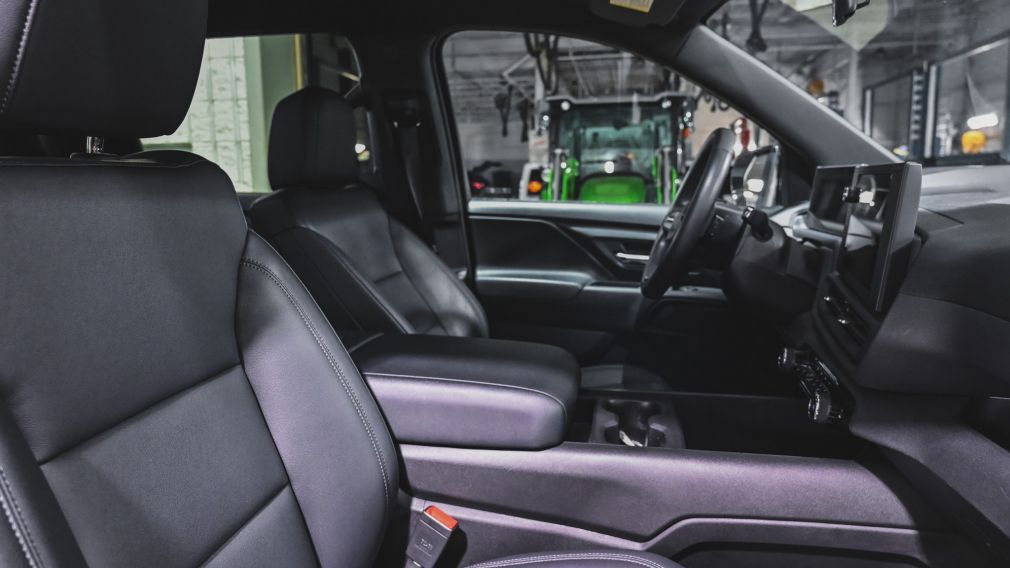 Chevrolet Silverado Work Truck 2024 d&rsquo;occasion à vendre - 28