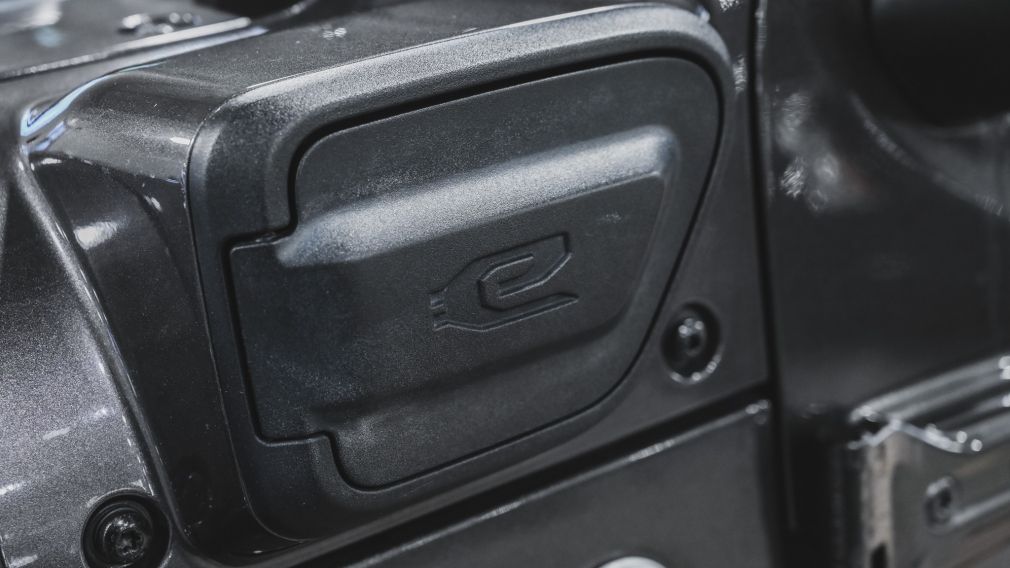 Jeep Wrangler Unlimited Sahara 2021 d&rsquo;occasion à vendre - 13