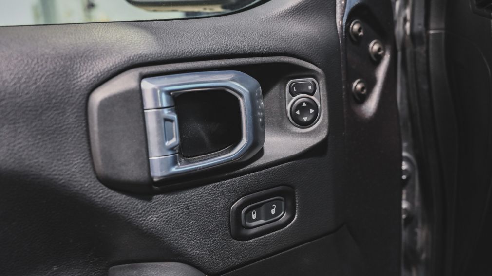 Jeep Wrangler Unlimited Sahara 2021 d&rsquo;occasion à vendre - 17
