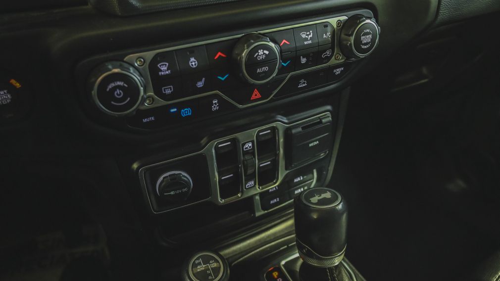 Jeep Wrangler Unlimited Sahara 2021 d&rsquo;occasion à vendre - 27