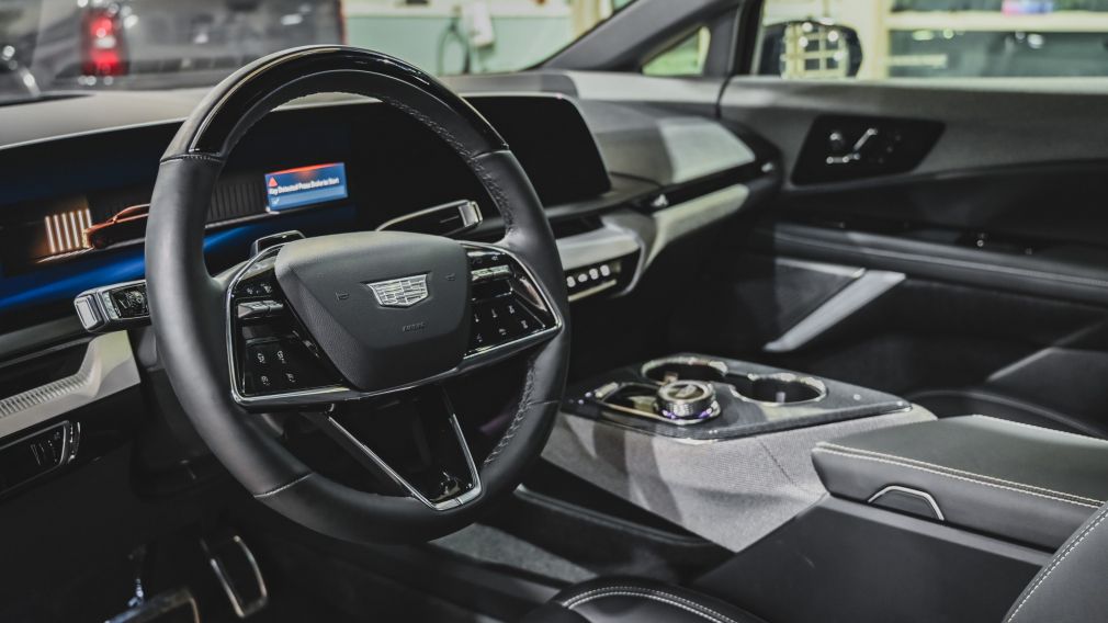 Cadillac OPTIQ Luxury 2025 d&rsquo;occasion à vendre - 14